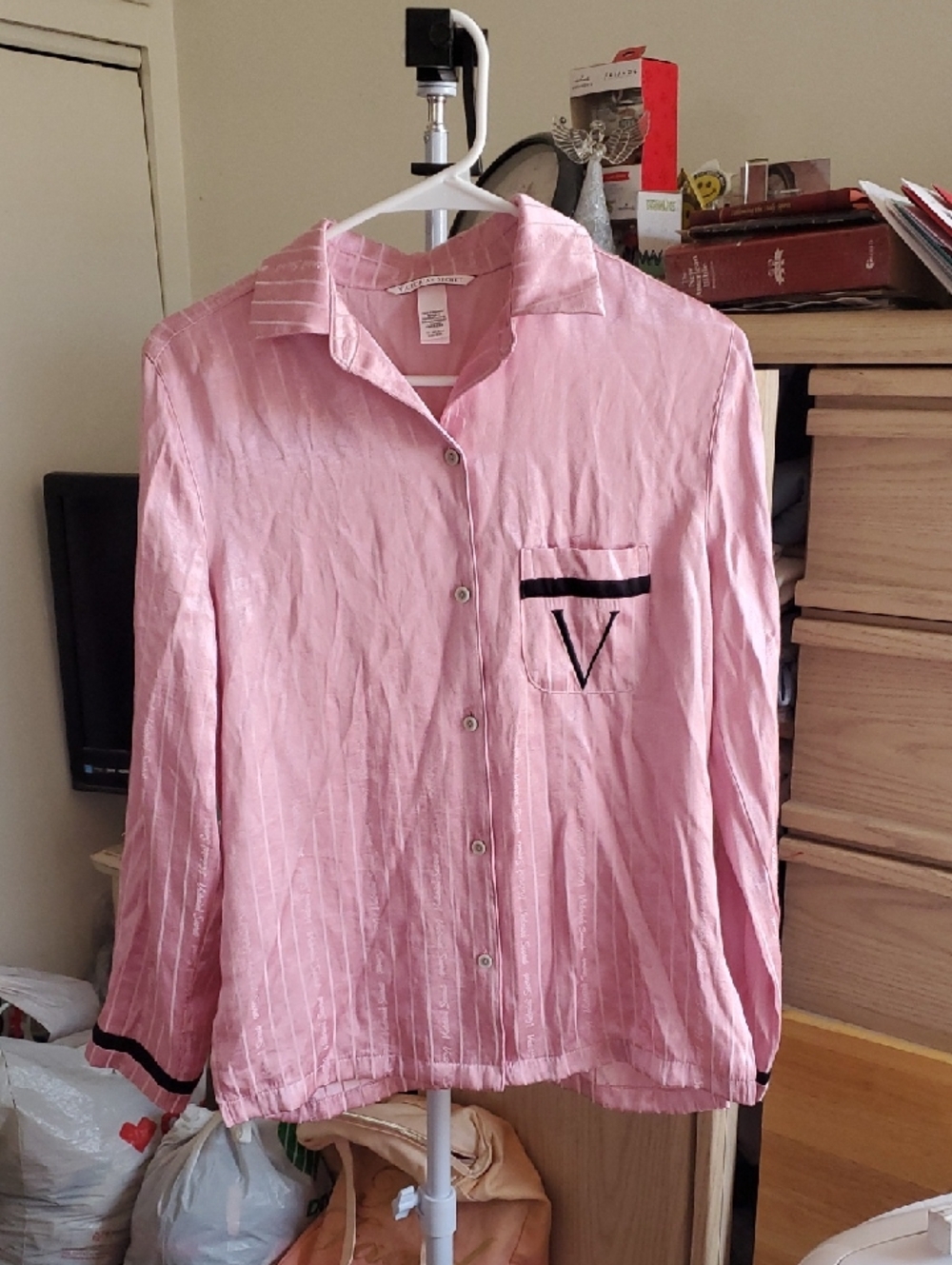 Victoria's Secret Satin Striped Button-Up Pajama Top Pink Long Sleeve Size XS